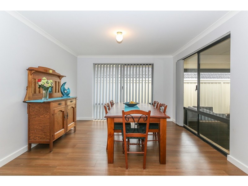 39 Rosinski Circle, Tapping WA 6065