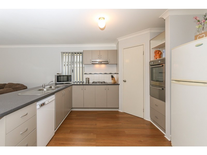 39 Rosinski Circle, Tapping WA 6065