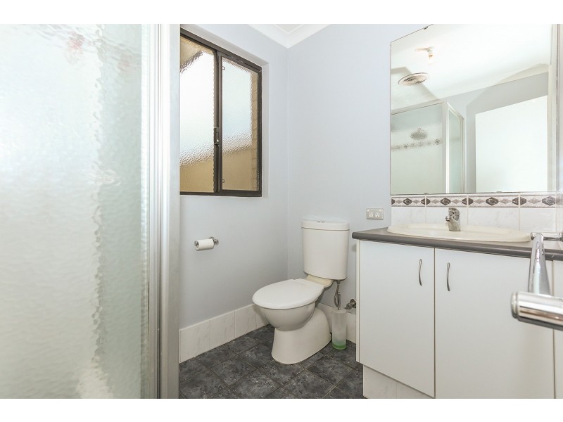 39 Rosinski Circle, Tapping WA 6065