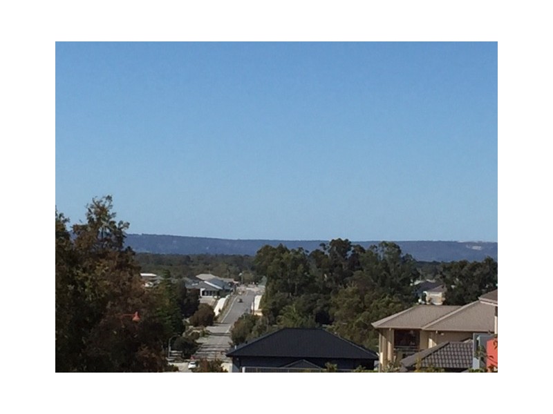 412 Kingsway, Landsdale WA 6065