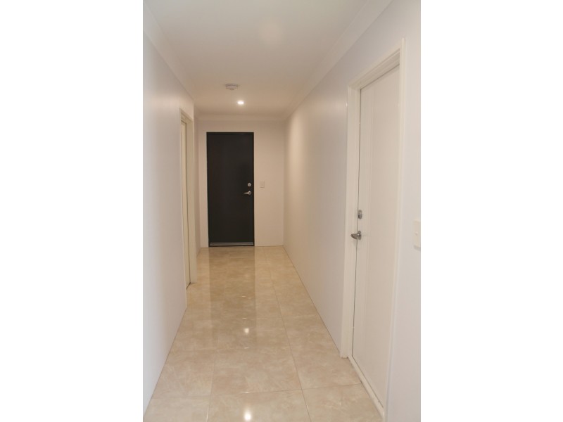 6 Yacht Way, Two Rocks WA 6037