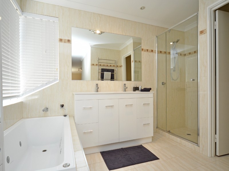 40 Christchurch Terrace, Currambine WA 6028