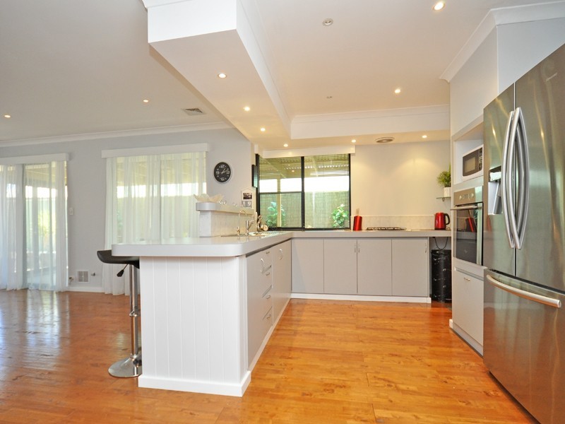 26 Santa Ana Mews, Currambine WA 6028