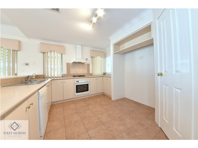 38 Clarafield Meander, Tapping WA 6065