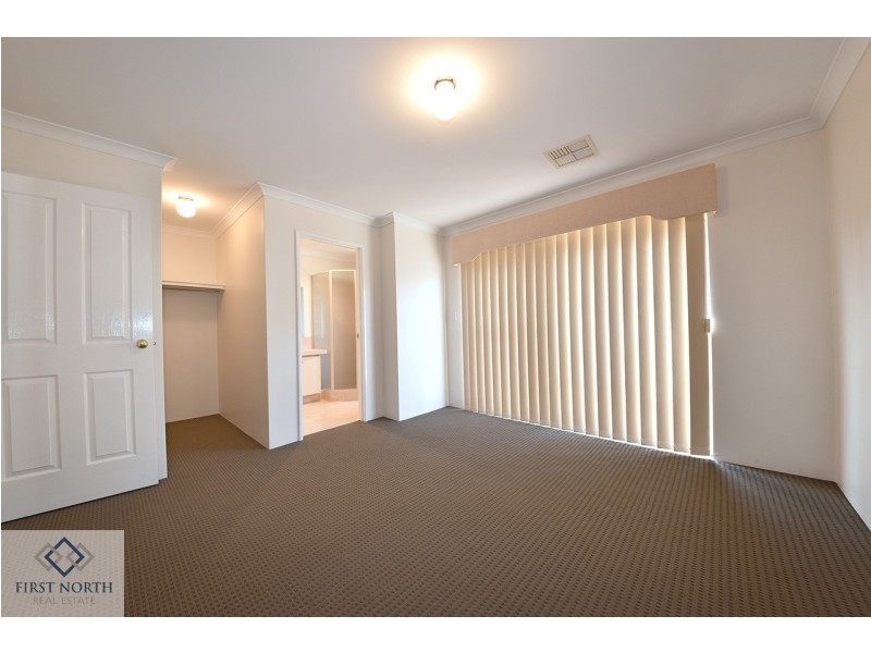 38 Clarafield Meander, Tapping WA 6065