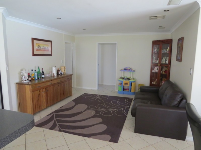 9 Wilcannia Elbow, Currambine WA 6028