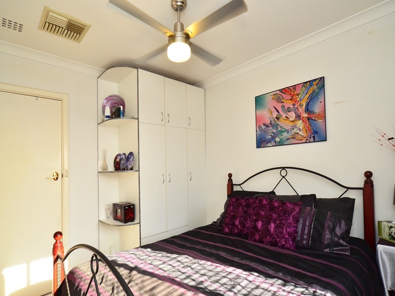 37 Buntine Way, Girrawheen WA 6064