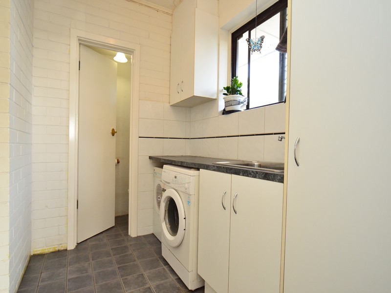 37 Buntine Way, Girrawheen WA 6064