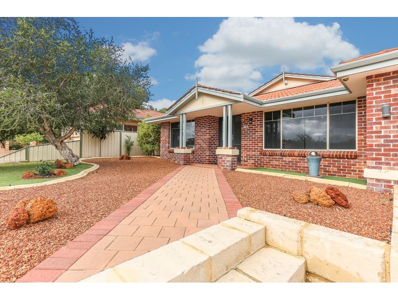 16 Rutherglen Circle, Kinross WA 6028