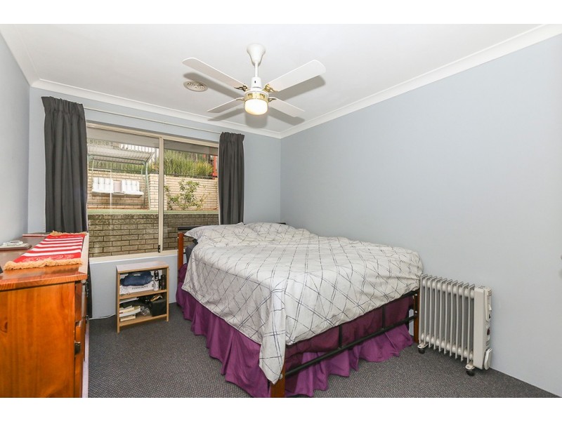 16 Rutherglen Circle, Kinross WA 6028