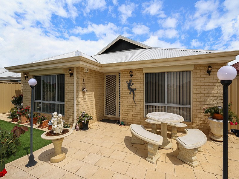 32 Ballymote Gardens, Ridgewood WA 6030