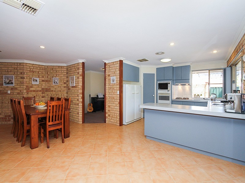 10 Kazan Close, Joondalup WA 6027