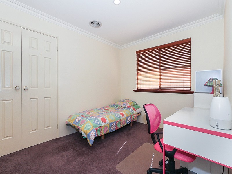 10 Kazan Close, Joondalup WA 6027