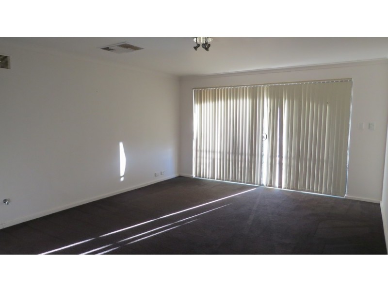 62a Regents Park Rd, Joondalup WA 6027