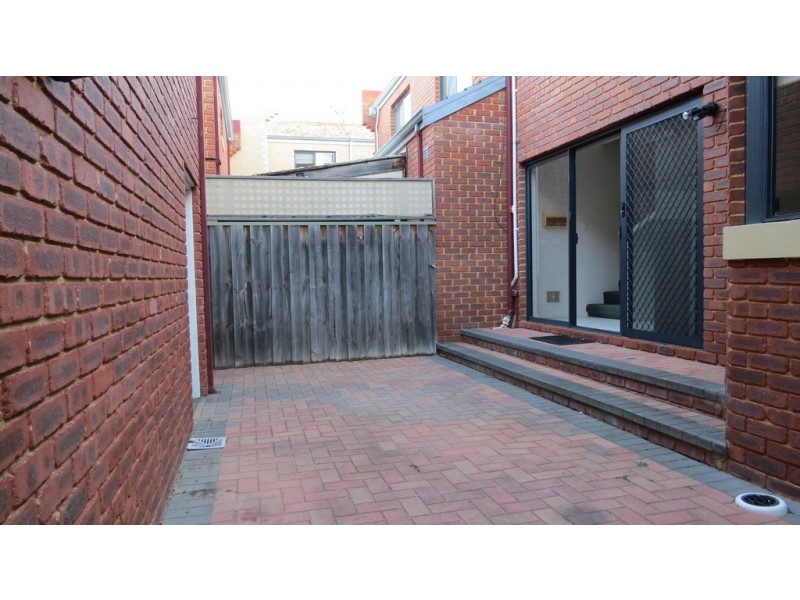 62a Regents Park Rd, Joondalup WA 6027