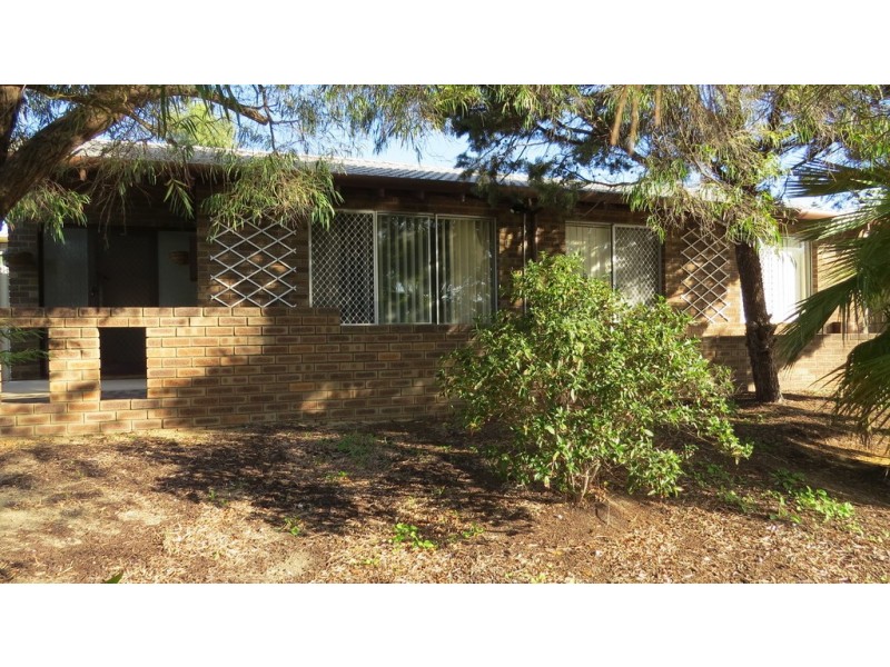 16 Wayfarer Rd, Heathridge WA 6027