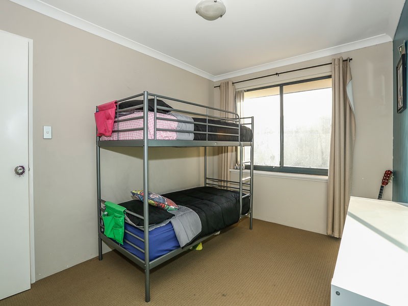 5 Ankuri Pass, Carramar WA 6031