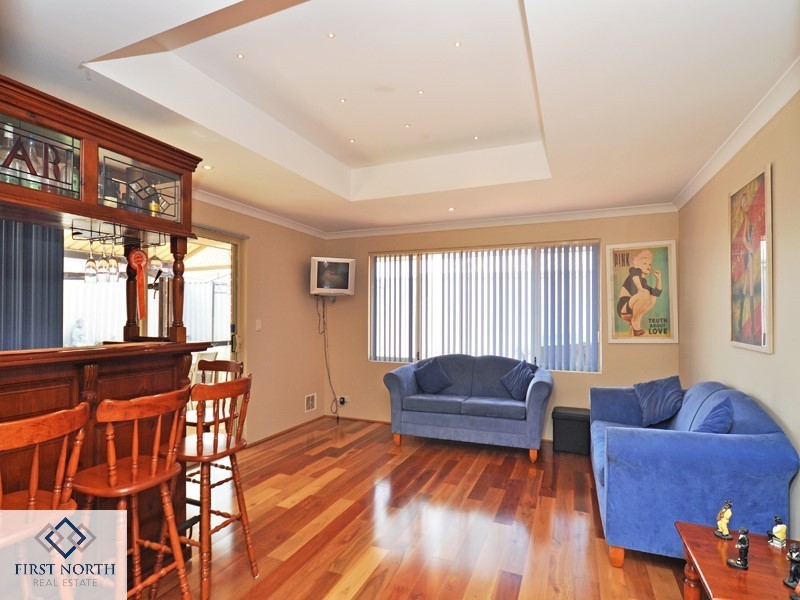 31 Brightlands Circuit, Carramar WA 6031