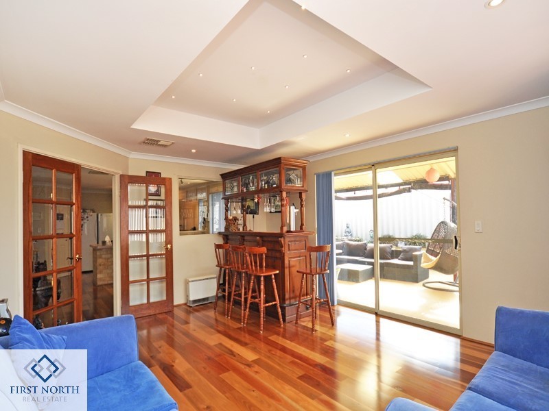 31 Brightlands Circuit, Carramar WA 6031