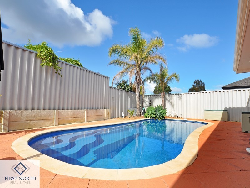 31 Brightlands Circuit, Carramar WA 6031