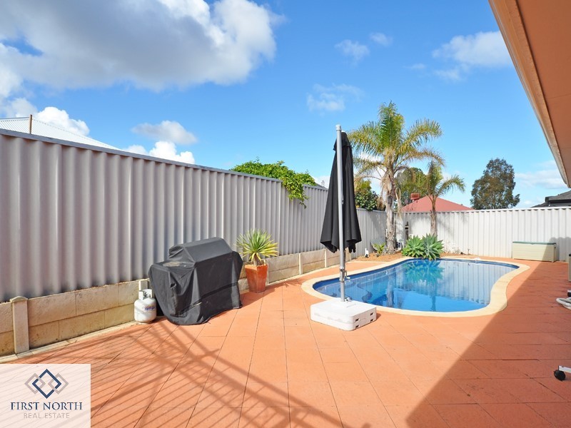31 Brightlands Circuit, Carramar WA 6031