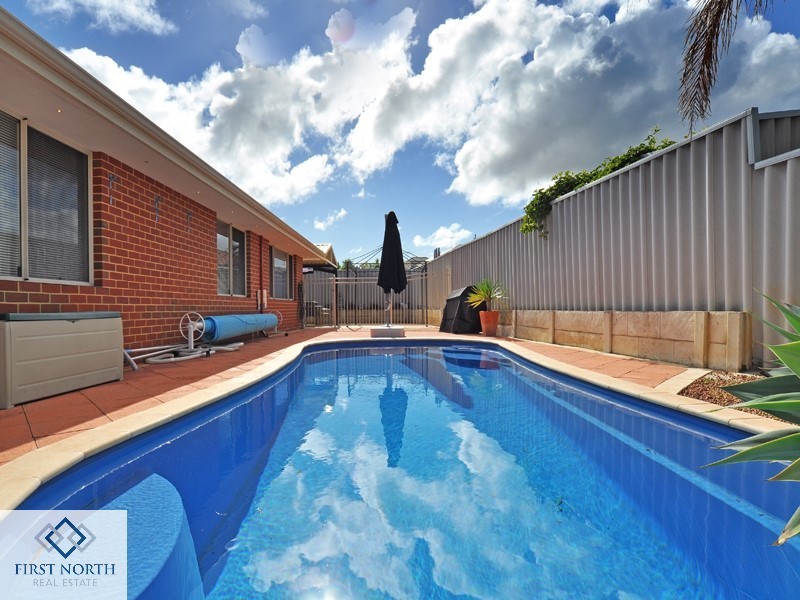 31 Brightlands Circuit, Carramar WA 6031