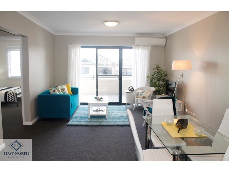 76/12 Citadel way, Currambine WA 6028