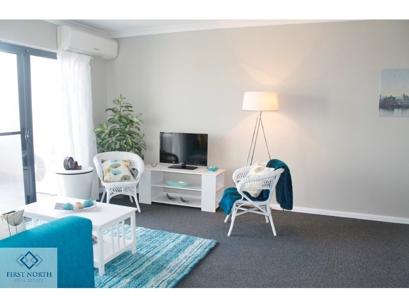 76/12 Citadel way, Currambine WA 6028