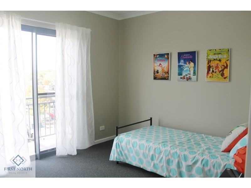 76/12 Citadel way, Currambine WA 6028