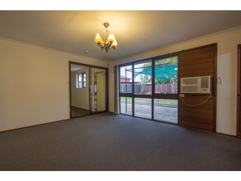 128 Alfred Road, Chipping Norton NSW 2170