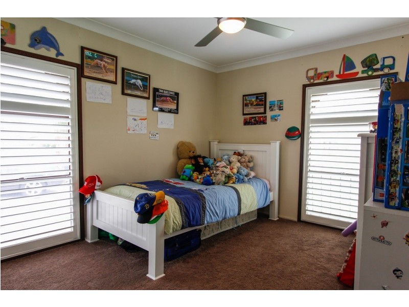 40 Rugby Crescent, Chipping Norton NSW 2170