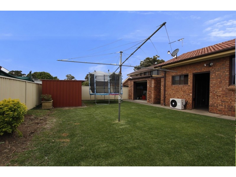 40 Rugby Crescent, Chipping Norton NSW 2170