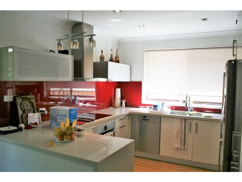 10 Pritchard Avenue, Hammondville NSW 2170