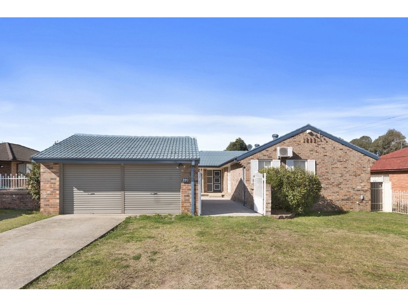 220 Nuwarra Road, Moorebank NSW 2170