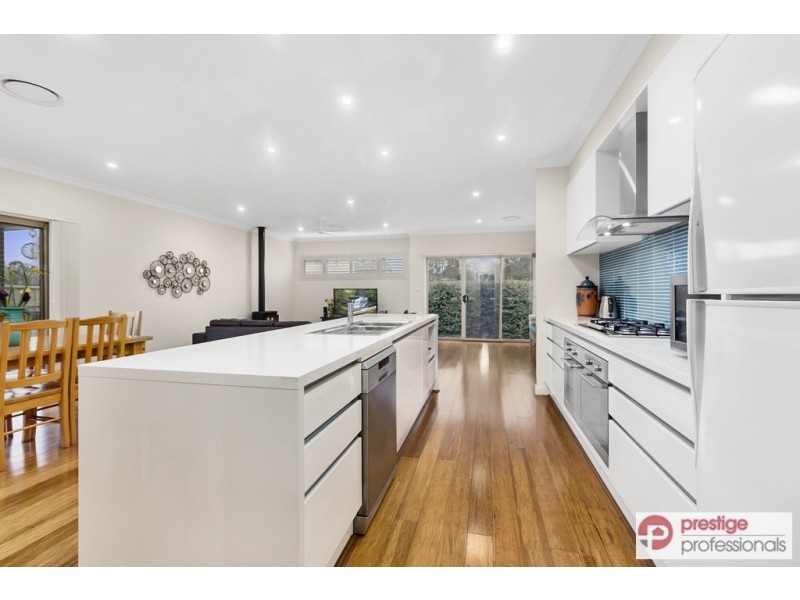 6 Binara Close, Hammondville NSW 2170