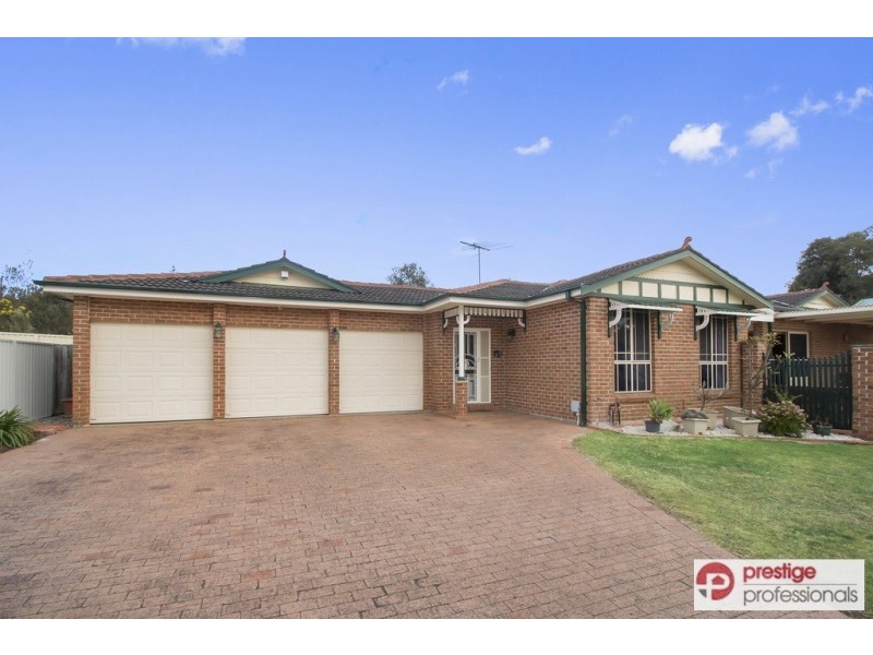 52 Woburn Abbey Court, Wattle Grove NSW 2173