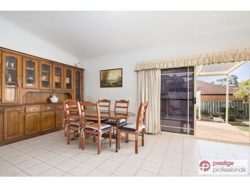 52 Woburn Abbey Court, Wattle Grove NSW 2173
