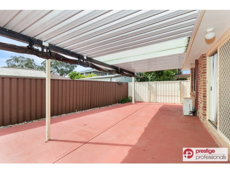 20 Kinchega Court, Wattle Grove NSW 2173