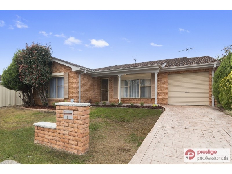 2 Booree Court, Wattle Grove NSW 2173