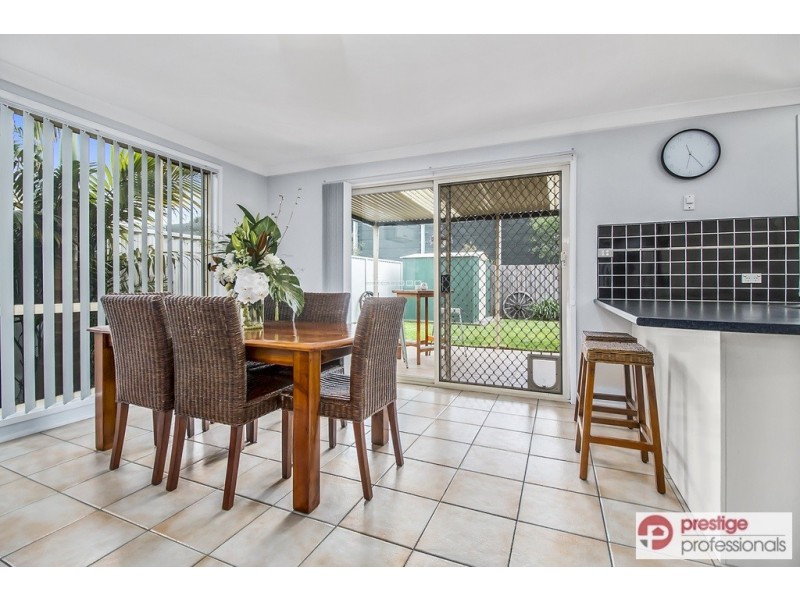 37 Bungonia Court, Wattle Grove NSW 2173