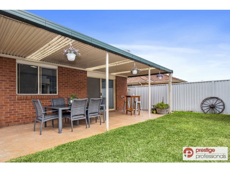 37 Bungonia Court, Wattle Grove NSW 2173