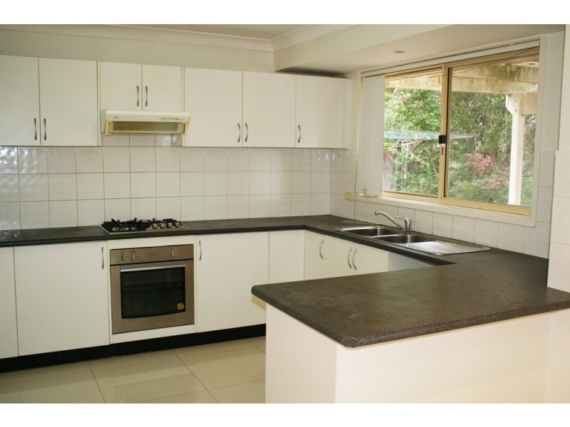 3 Booree Court, Wattle Grove NSW 2173
