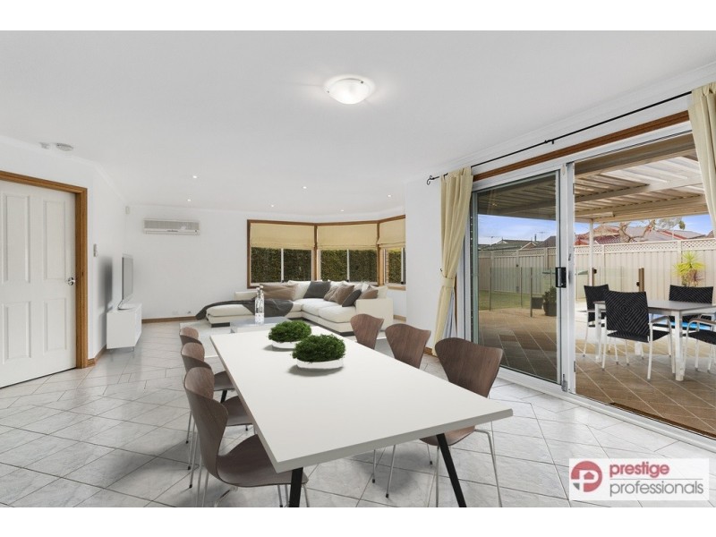 22 Burdekin Court, Wattle Grove NSW 2173