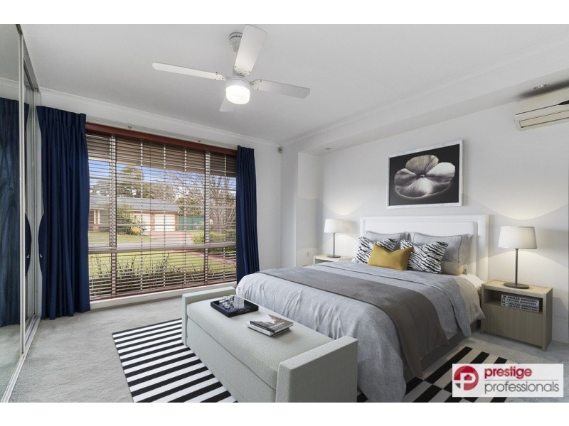 22 Burdekin Court, Wattle Grove NSW 2173
