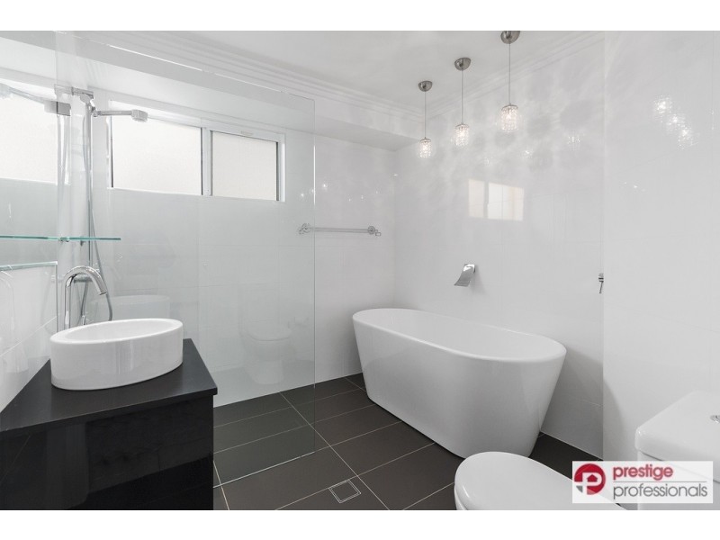 22 Burdekin Court, Wattle Grove NSW 2173