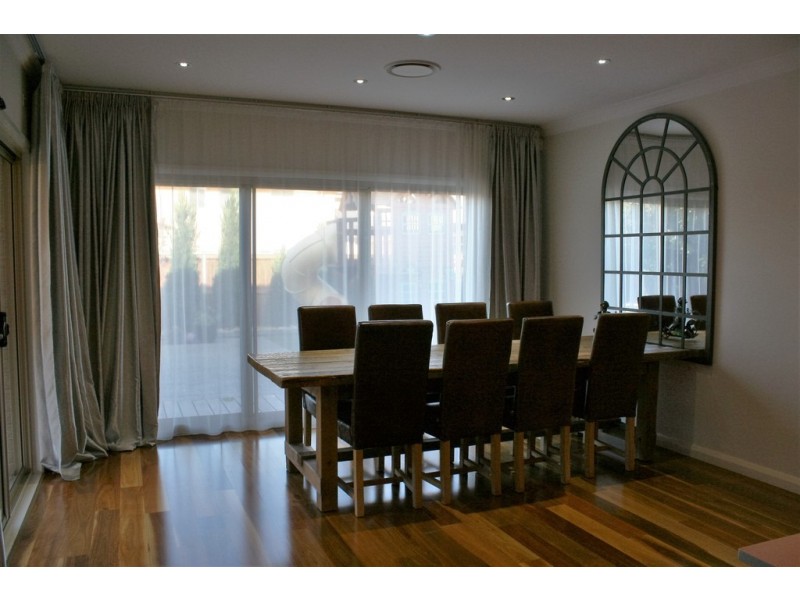 16 Fairway Close, Moorebank NSW 2170