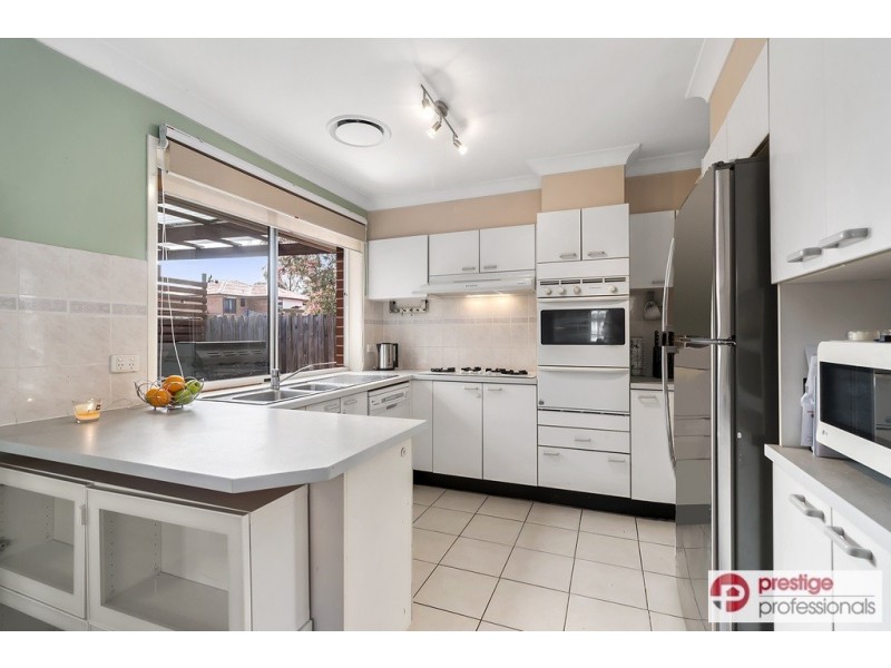 29 Martindale Court, Wattle Grove NSW 2173