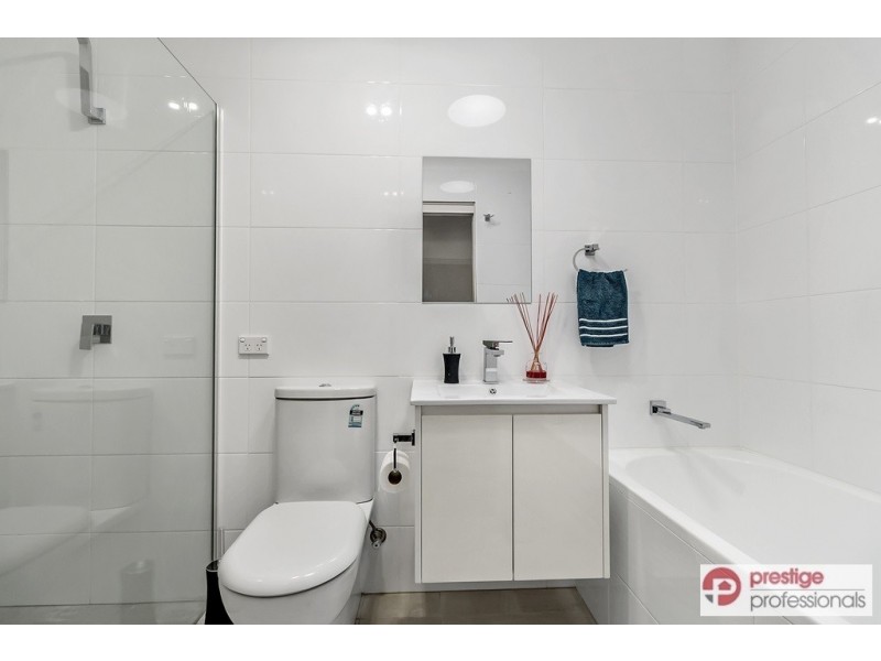 2/1-3 Bardia Parade, Holsworthy NSW 2173