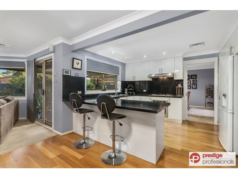 19 Jimbour Court, Wattle Grove NSW 2173