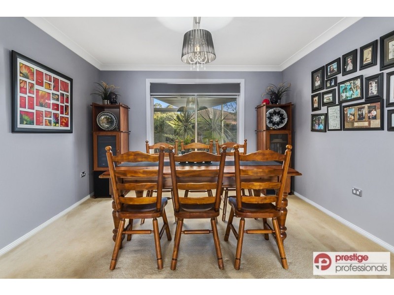 19 Jimbour Court, Wattle Grove NSW 2173